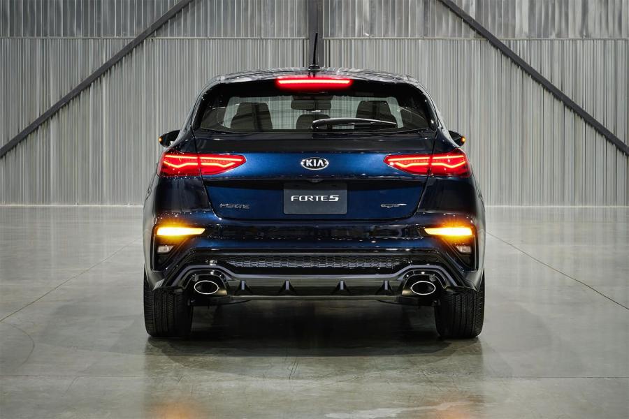  Kia Forte5 GT (BD) 2019 года  (CA) (фото 7 из 7)